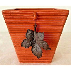 PLANTER POT 5" RED FLOWER / PLANT WITH LEAF A GIFT FROM FTD ABSOLUTELY GORGEOUS